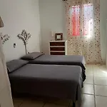 Trullo Tojo Dom wakacyjny Ostuni